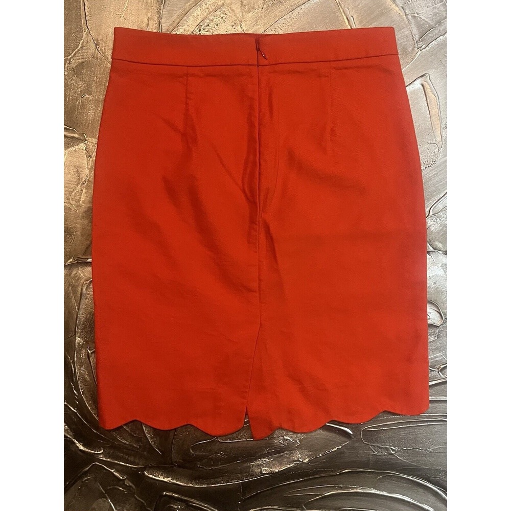 Classic J Crew Orange Pencil Skirt With Scalloped Edges‎ and Zip Up Back Size 00